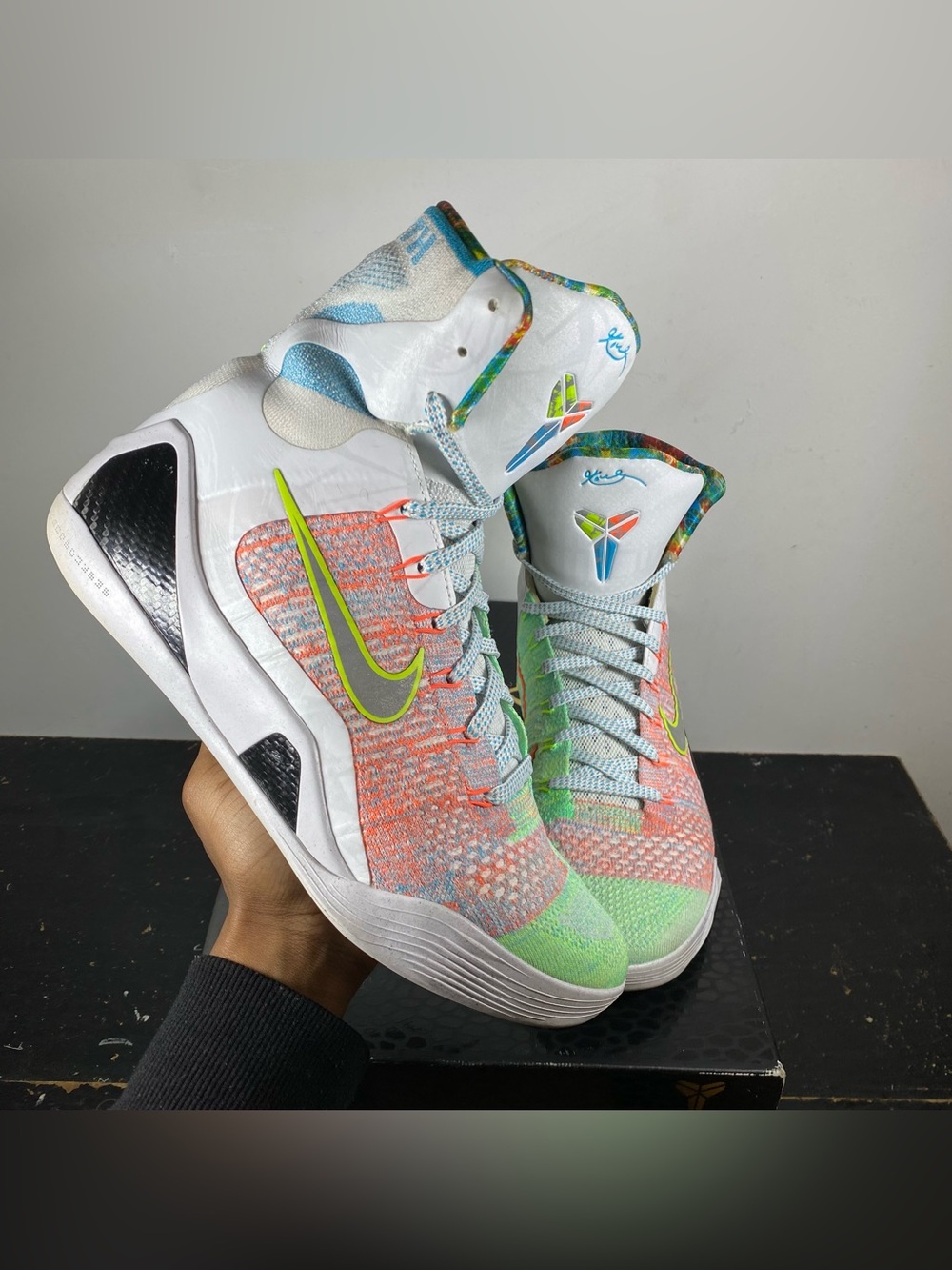 Kobe Elite 9 “what the Kobe” by Nike Men’s Size 10